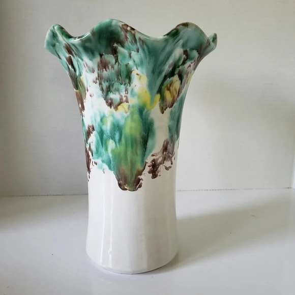 Beauce Canada  437 Green/Brown/White Pottery Vase. - Picture 2 of 8